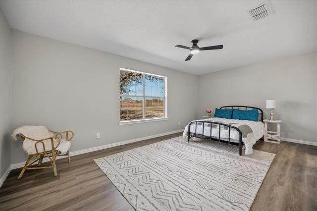 Building Photo - 1301 County Rd 705