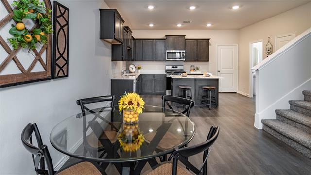 Building Photo - 2240 Lasso Ct