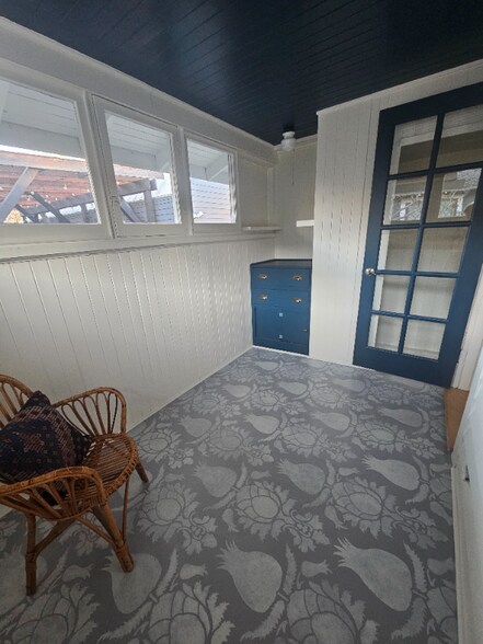 Building Photo - 3265 NE Alberta St