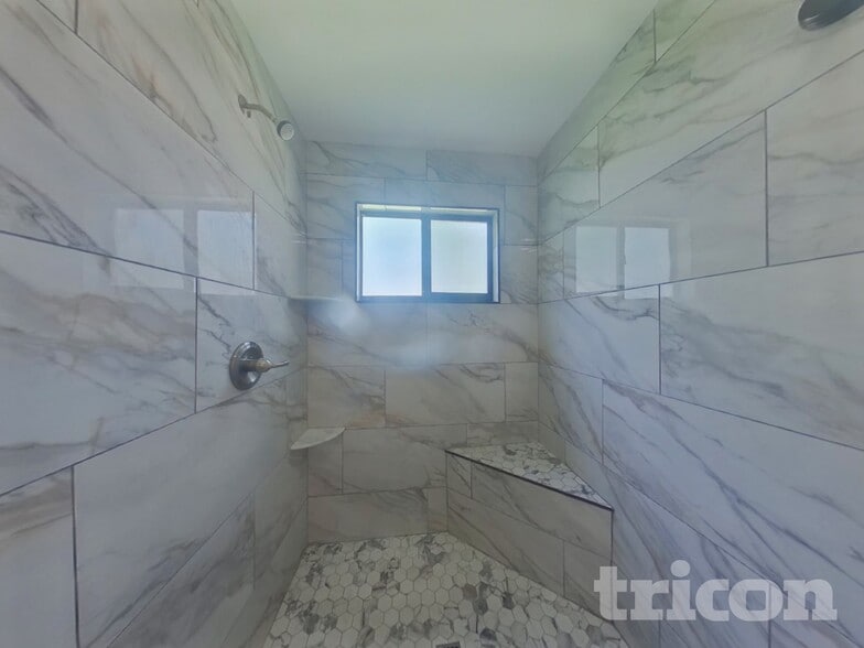 Building Photo - 2068 Manucy Ct