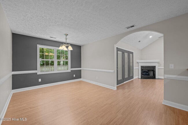 Building Photo - 205 Croatan Woods Dr