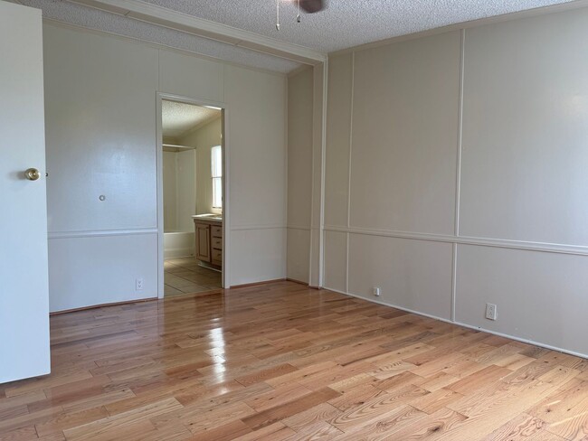 Building Photo - Three Bedroom Doublewide in Claremont