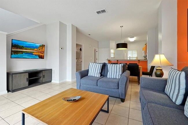 Building Photo - 8591 Bay Lilly Loop