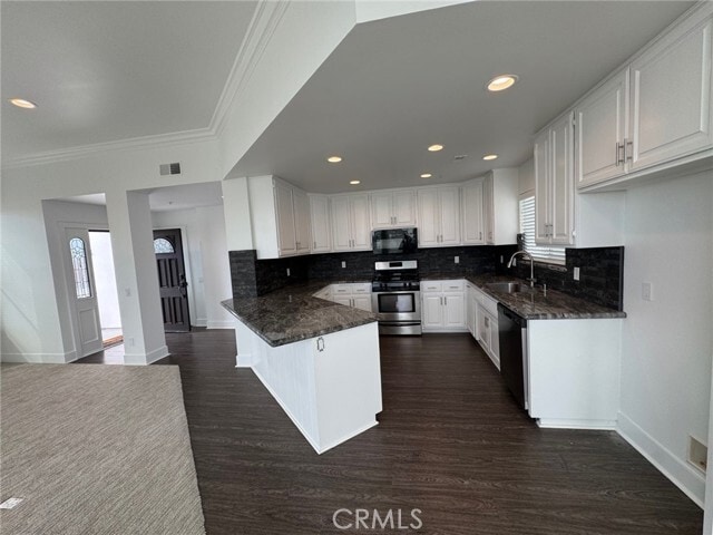 Building Photo - 314 Cazador Ln