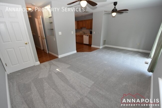 Building Photo - 1605 Rockhold Rd