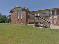 Building Photo - 117 N Brunswick St