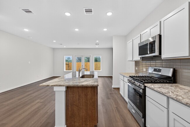 Building Photo - 9113 Highland Northern Wy