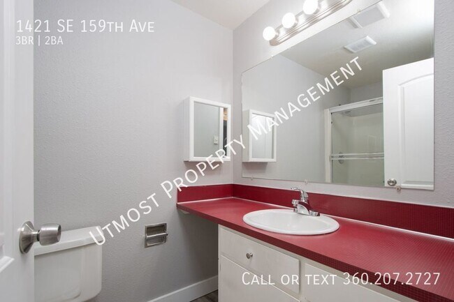 Building Photo - 1421 SE 159th Ave