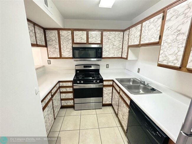 Building Photo - 15290 SW 106th Ln