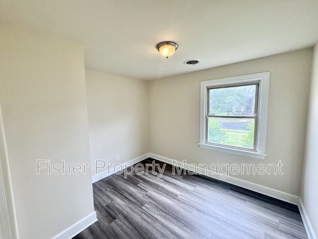 Building Photo - 1108 Goddin St