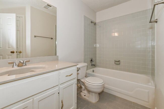 Building Photo - 6596 E Crystal Oak Cove