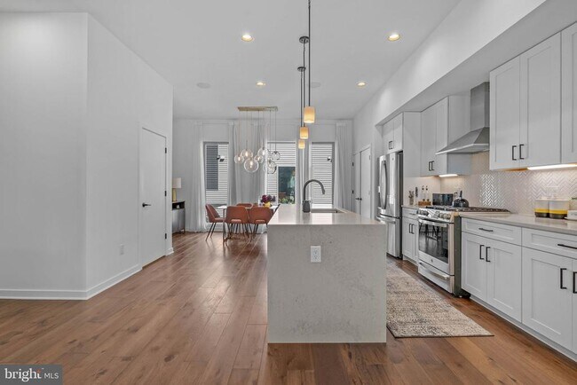 Building Photo - 3121 Sunrise Walk