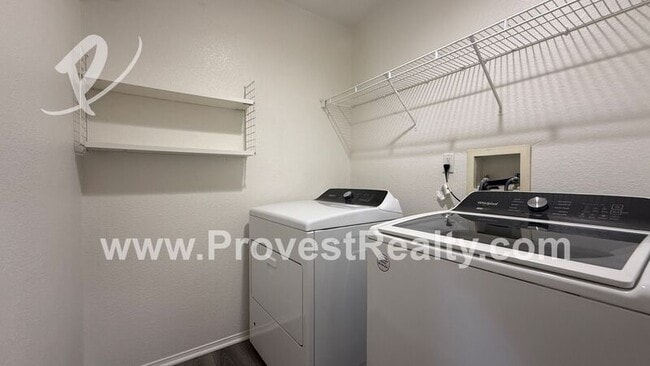 Building Photo - 13995 Kicking Horse Cir