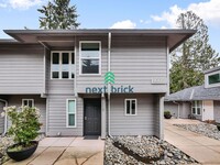 Building Photo - 2 Bed  2.5 Bath Townhome for Rent!