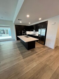 Building Photo - February Ready! Modern Mission Valley Condo in Civita Park