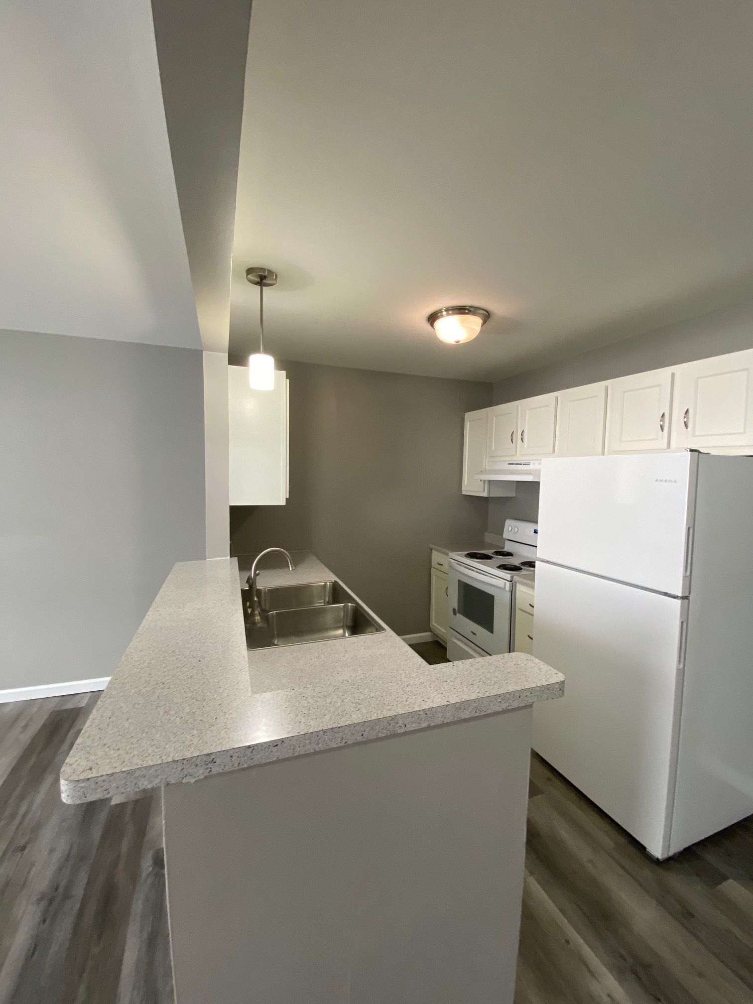 Building Photo - 109 Sandstone Ct
