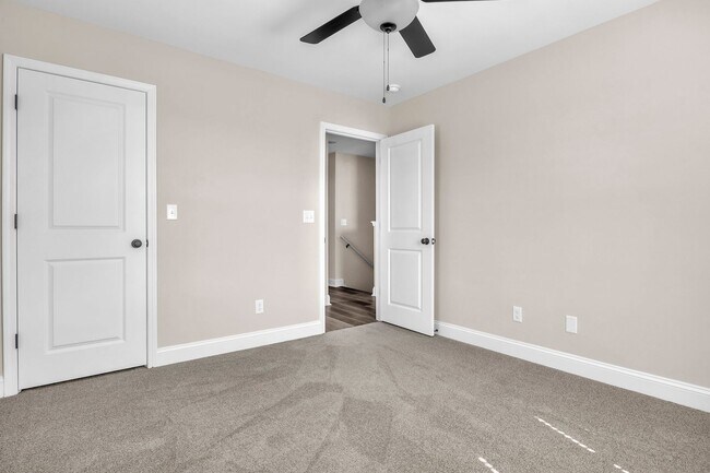 Building Photo - The Landing at Lewis Creek - 4 BED | 2.5 BATH Home!