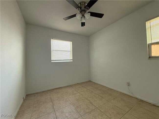 Building Photo - 1038 Gamble St