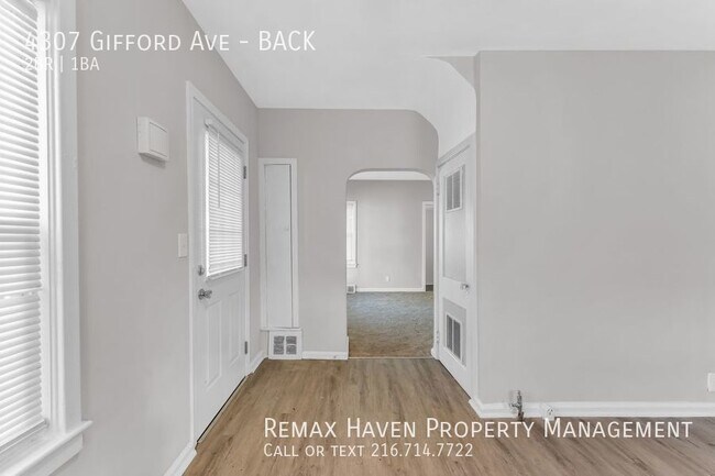 Building Photo - 4307 Gifford - Back House, Old Brooklyn - ...