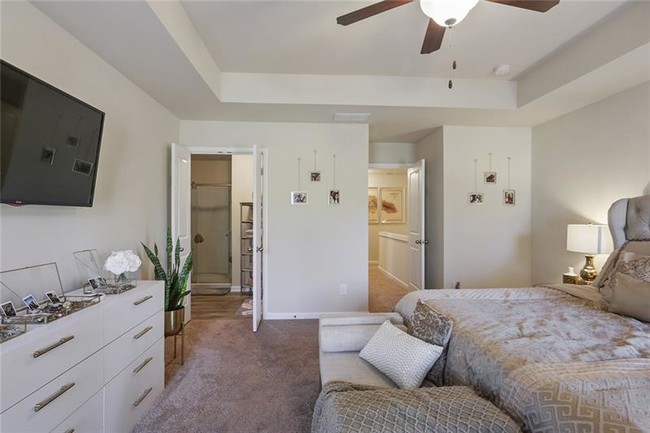 Building Photo - 3041 Creekside Overlook Way
