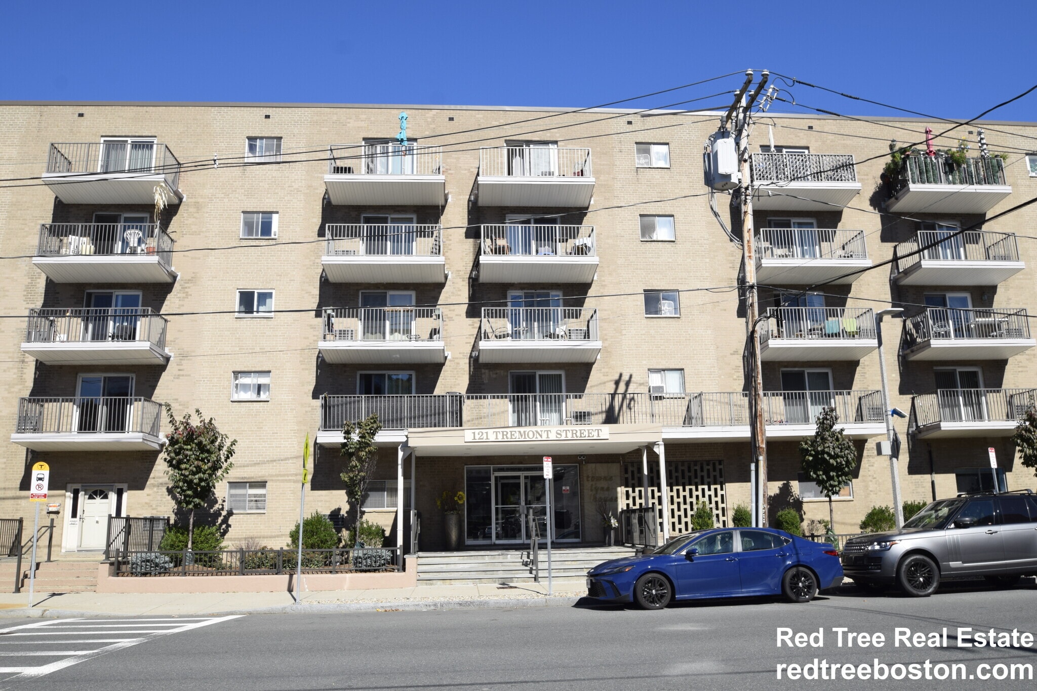Building Photo - 121 Tremont St