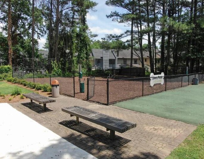 Building Photo - 707 Franklin Gateway SE