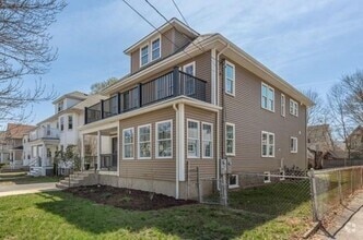 Building Photo - Breathtaking gorgeous 2bd unit in a quiet ...