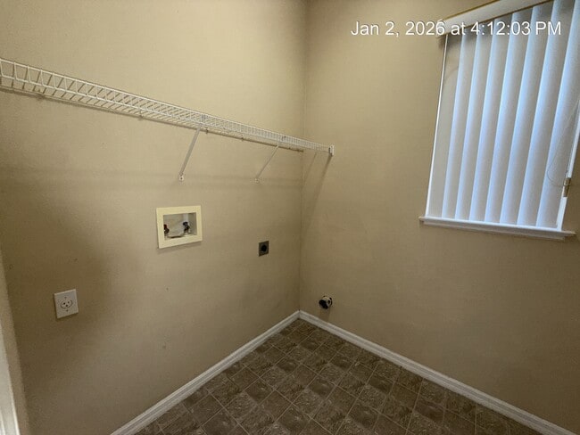 Building Photo - 2731 Sand Arbor Cir