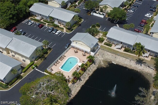 Building Photo - 4635 Bayshore Dr