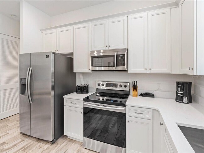 Building Photo - 8092 Knee Deep Rd