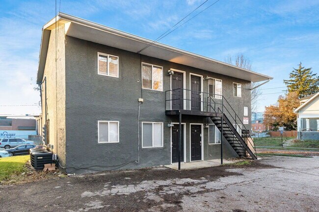 Building Photo - 1304 Courtland Ave