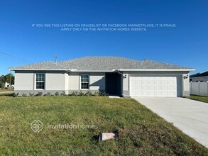 Building Photo - 711 NW 1st Terrace