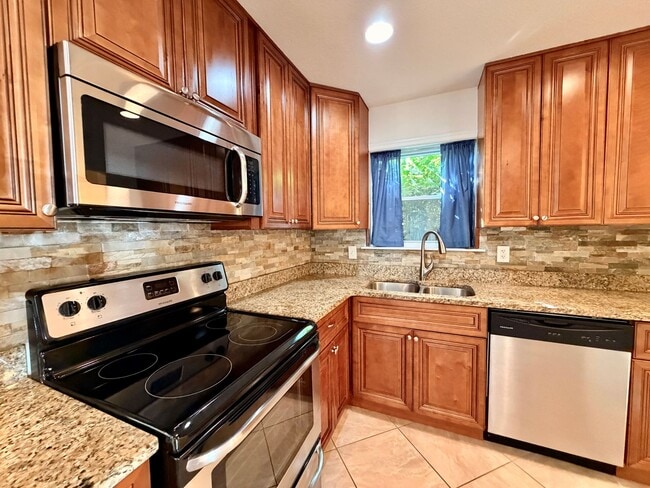 Building Photo - 1012 Antioch Cir