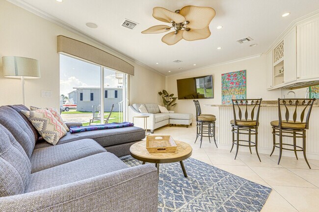 Building Photo - 1333 Nettles Blvd