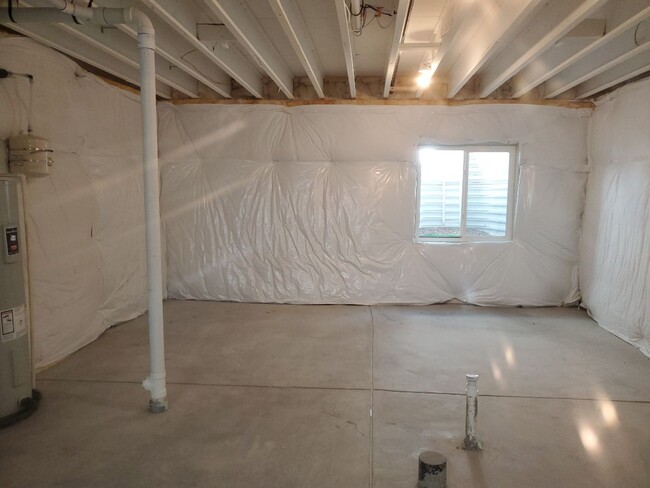 Building Photo - Exquisite 3 Bed 2.5 Bath Single Family Home