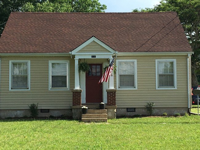 Primary Photo - 3535 Old Clarksville Pike
