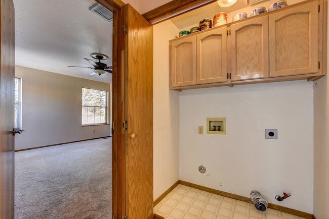 Building Photo - Nice 3-bedroom home in Prescott home for rent!