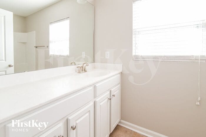 Building Photo - 406 Mountain Laurel Cir