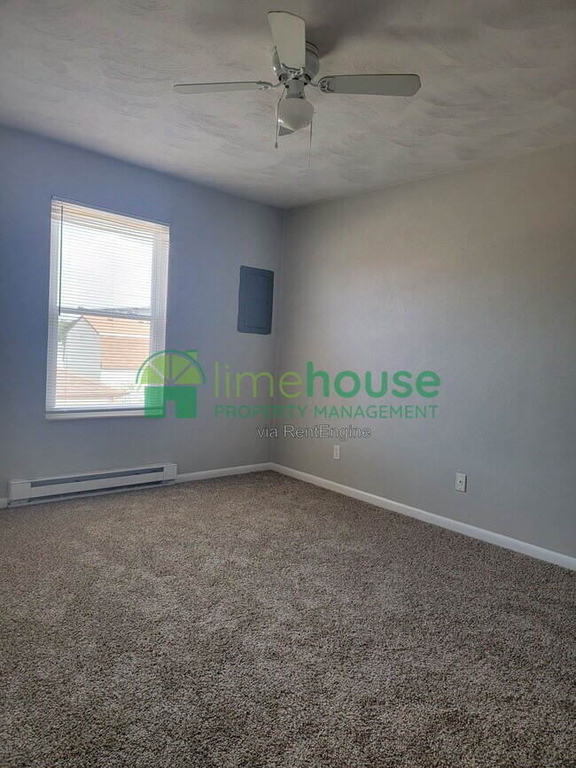 Building Photo - 4314 Dunning Rd