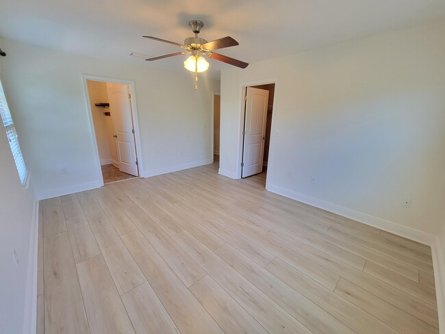 Building Photo - 2145 Wilsons Plover Cir