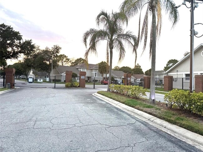 Building Photo - 2158 Cypress Bay Blvd
