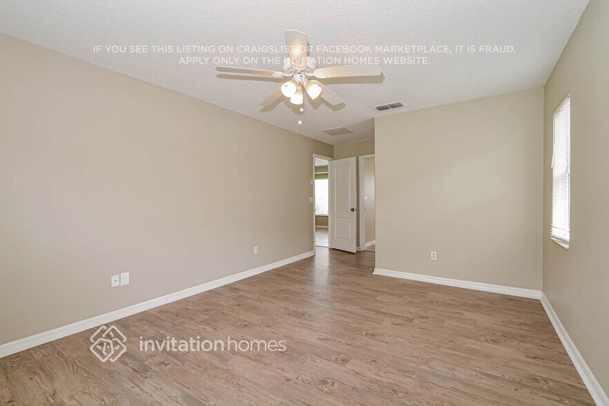 Building Photo - 211 Compass Rose Dr