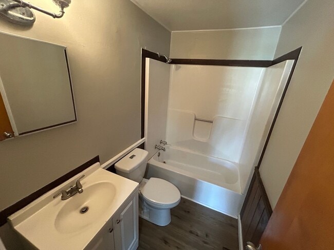 Building Photo - 3Bed 1 bath home north Huntsville