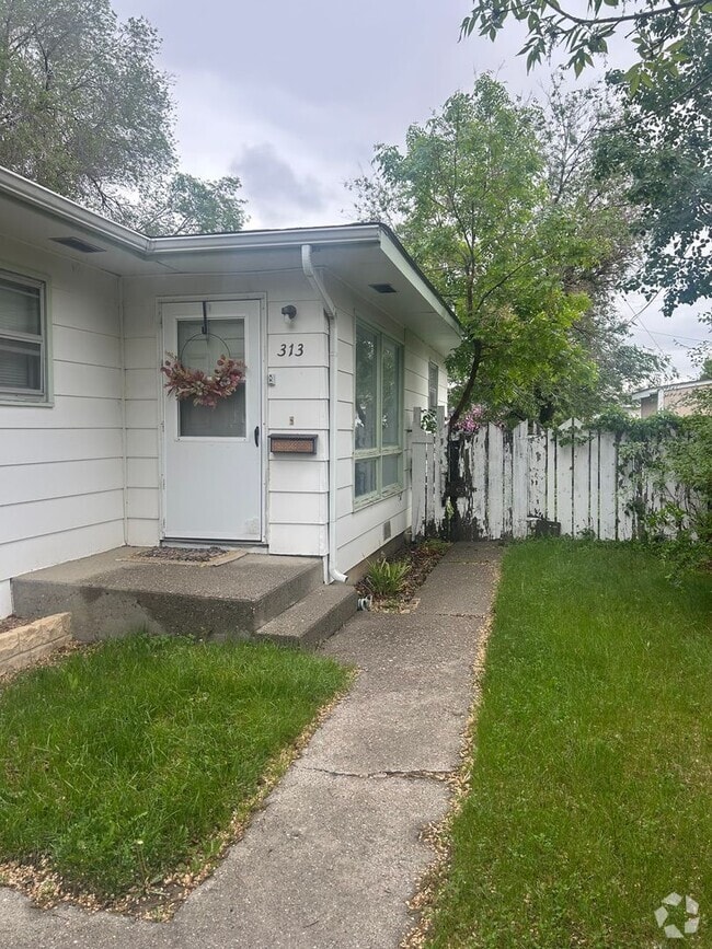 Building Photo - 15th Street West Duplex