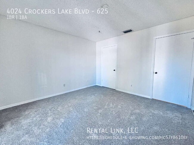 Building Photo - 4024 Crockers Lake Blvd