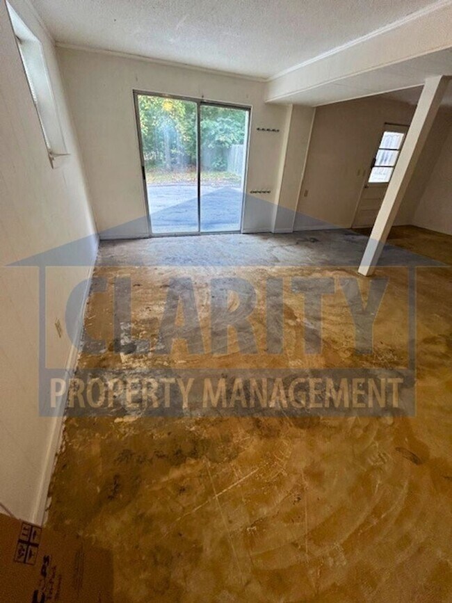 Building Photo - Remodeled three bedroom home on an acre lot!