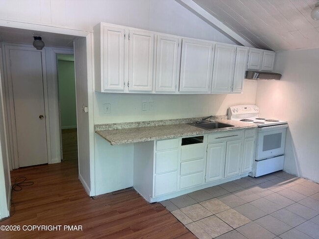 Building Photo - 5179 Arrowhead Ln