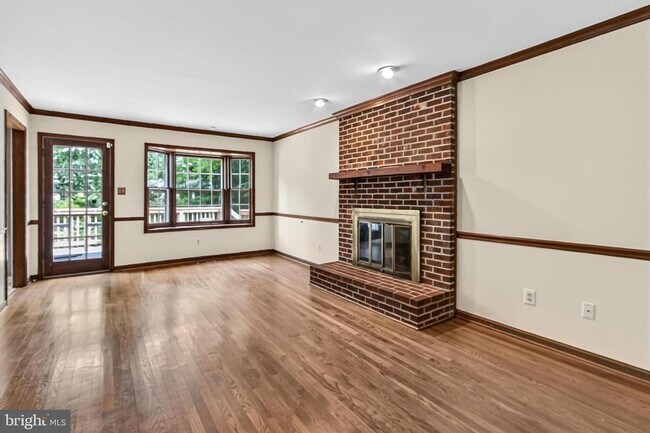 Building Photo - 11620 Havenner Rd