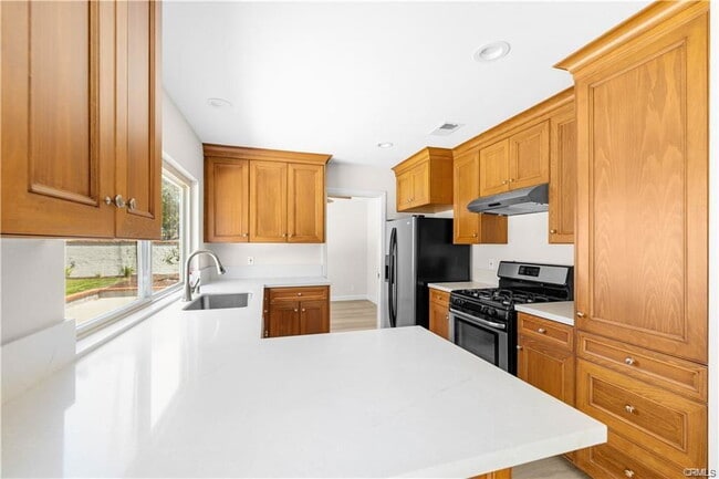 Building Photo - 23992 Via La Coruna