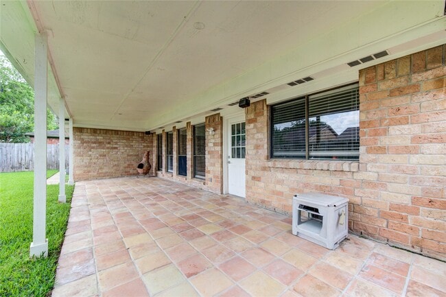 Building Photo - 3046 Wagon Trail Dr